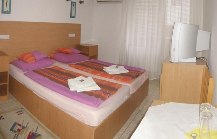 Nadix Panzio Bed and Breakfast Ντέμπρετσεν Δωμάτιο φωτογραφία
